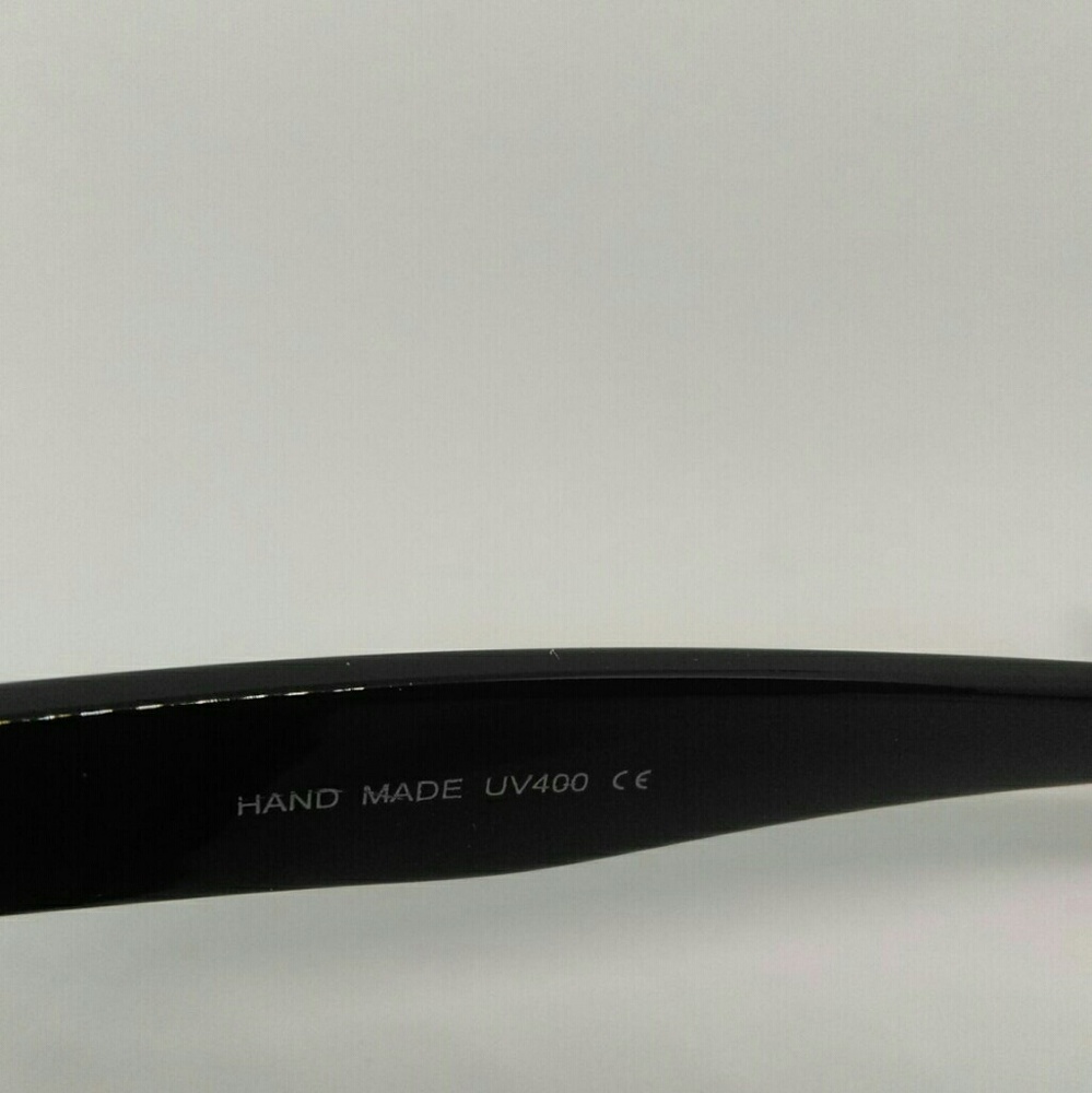 NEW PAIR OF CAT EYE SUNGLASSES - Picture 4 of 6